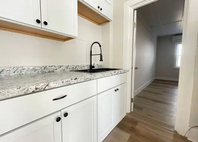 Property at 13 Spring St Unit 1, Newmarket, NH, 03857, 2 beds, 1 bath, [object Object]