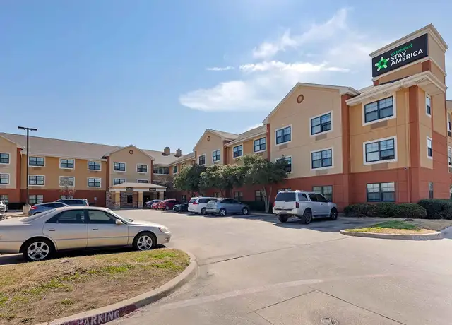 Photo of 12270 Greenville Ave, Dallas, TX 75243