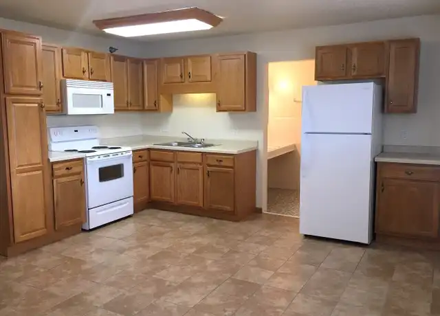 Property at 3717 Mormon Coulee Rd Unit 3715-204, La Crosse, WI, 54601, 1 bed, 1 bath, [object Object]