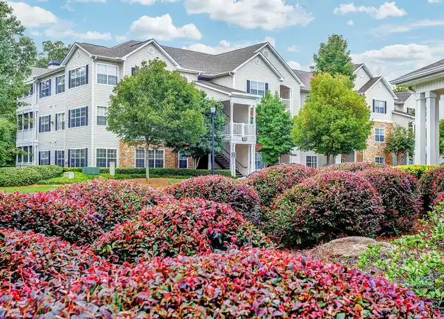 Property at Summer Park - 1525 Laurel Crossing Pkwy, Buford, GA, 30519, 1 bed, 1 bath, [object Object]