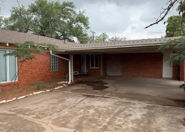 Property at 1609 N Garfield St, Midland, TX, 79701, 3 beds, 3 baths, [object Object]