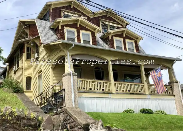 Property at 118 Christian St Unit B, Nanticoke, PA, 18634, 1 bed, 1 bath, [object Object]