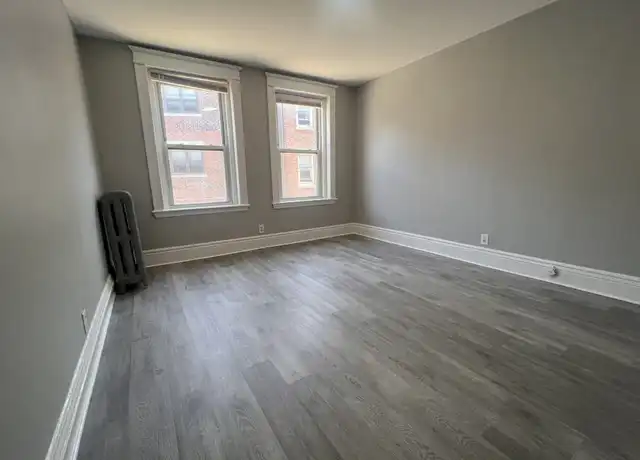 Property at 376 Riverway Unit 12, Boston, MA, 02115, 1 bed, 1 bath, [object Object]