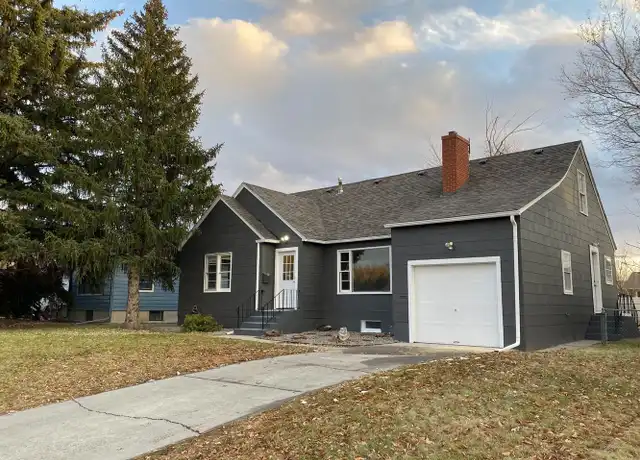 Property at 832 Parkhill Dr, Billings, MT, 59102, 5 beds, 3 baths, [object Object]
