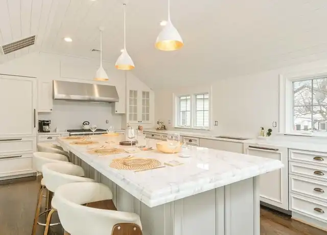Property at 70 Otis St #2, Cambridge, MA, 02141, 4 beds, 2.5 baths, [object Object]
