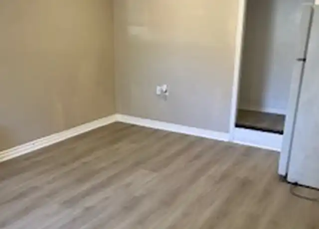 Property at 2102 W Huntington Ave, Anaheim, CA, 92801, 1 bed, 1 bath, [object Object]