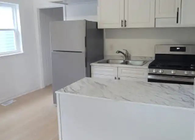 Property at 2515 Youman St, Columbia, SC, 29204, 1 bed, 1 bath, [object Object]