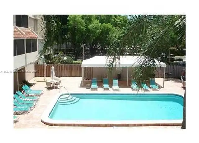 Property at 6800 Cypress Rd #409, Plantation, FL, 33317, 1 bed, 1.5 baths, [object Object]