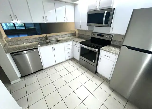 Property at 3516 Whitehall Dr #205, West Palm Beach, FL, 33401, 2 beds, 2 baths, [object Object]
