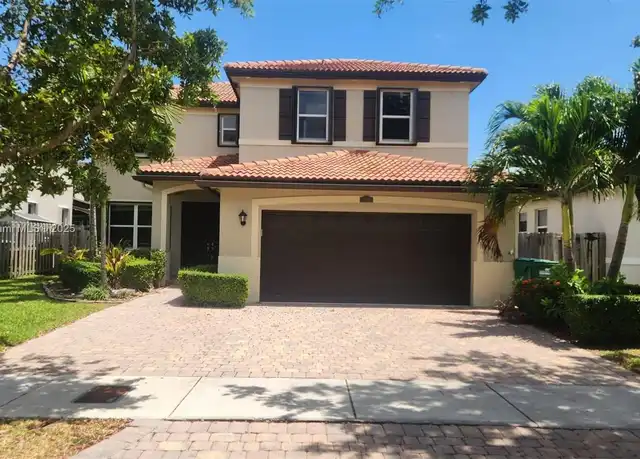 Property at 25309 SW 118 Ct Unit 25309, Homestead, FL, 33032, 4 beds, 3.5 baths, [object Object]