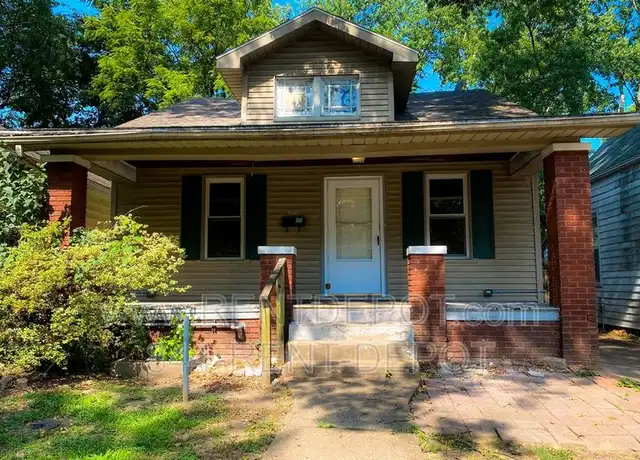 Property at 1413 S Harlan Ave, Evansville, IN, 47714, 3 beds, 1 bath, [object Object]