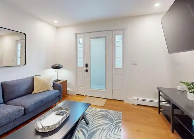 Property at 36 Montgomery St, Cambridge, MA, 02140, 1 bed, 1 bath, [object Object]
