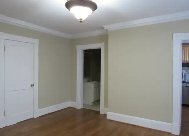 Property at 402 N West St Unit B, Culpeper, VA, 22701, 1 bed, 1 bath, [object Object]