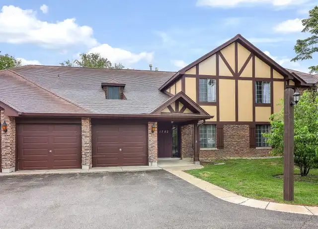Property at 1782 Gloucester Ct Unit B, Wheaton, IL, 60189, 2 beds, 2 baths, [object Object]