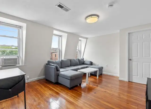 Property at 528 Medford St Unit 3, Charlestown, MA, 02129, 2 beds, 1 bath, [object Object]