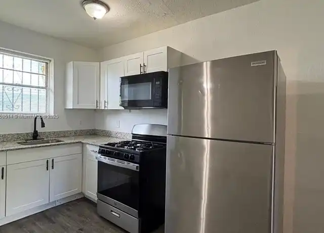 Property at 708 NW 4th Ave Unit 6, Miami, FL, 33136, 1 bed, 1 bath, [object Object]