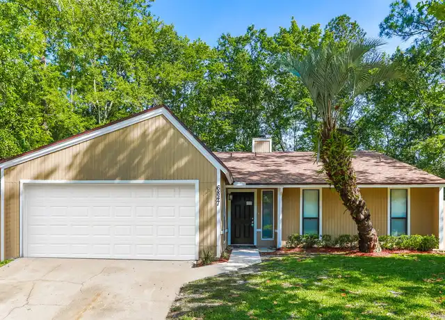 Property at 6847 Coralberry Ln N, Jacksonville, FL, 32244, 3 beds, 2 baths, [object Object]