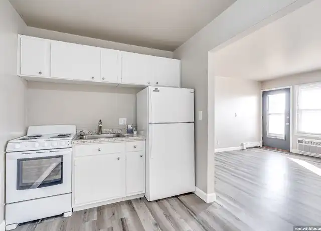 Property at 247 Sullivan St Unit 247-408, Oshkosh, WI, 54902, 1 bed, 1 bath, [object Object]