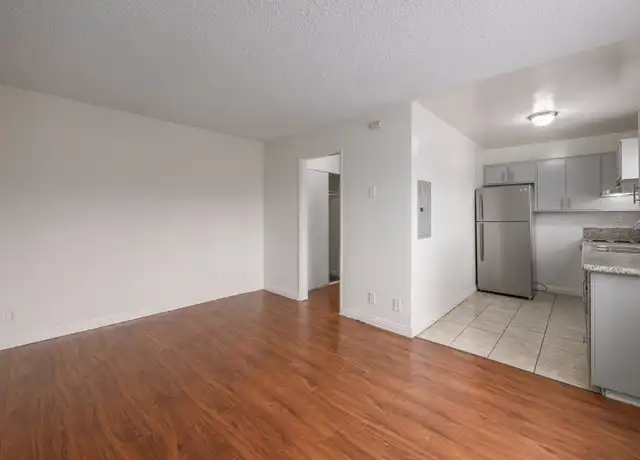 Property at 981 Elden Ave Unit 08, Los Angeles, CA, 90006, 0 beds, 1 bath, [object Object]