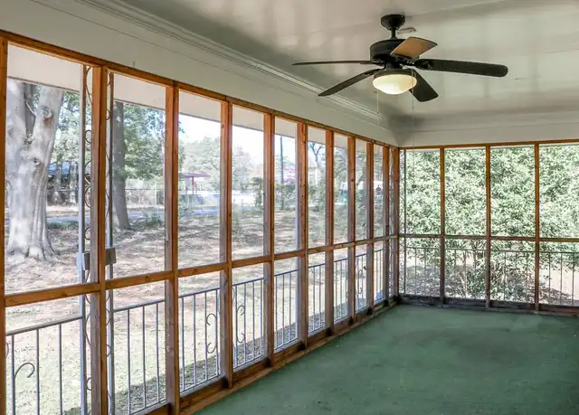 Property at 1848 Derrill Dr, Decatur, GA, 30032, 1 bed, 1 bath, [object Object]