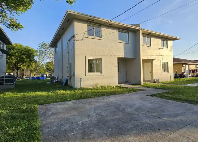 Property at 1900 NW 76th St, Miami, FL, 33147, 4 beds, 2.5 baths, [object Object]