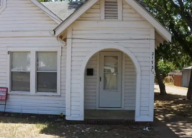 Property at 2173 Avenue J Unit 1/2, Wichita Falls, TX, 76309, 1 bed, 1 bath, [object Object]