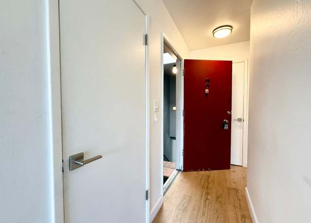 Photo of 1375 Adobe Dr Unit 2, Pacifica, CA 94044