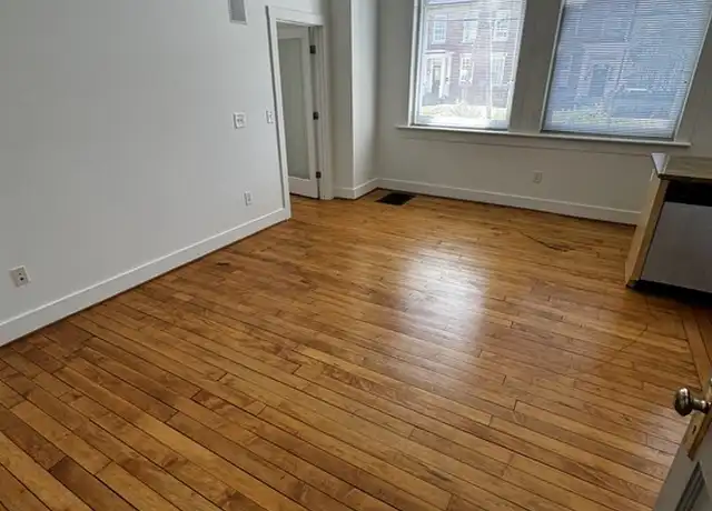 Property at 141 E Wythe St, Petersburg, VA, 23803, 1 bed, 1 bath, [object Object]