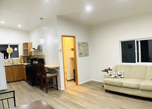 Property at 466 Road 8, Mountain View, HI, 96771, 1 bed, 1 bath, [object Object]