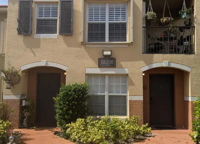 Property at 10300 Fox Trail Rd S #810, West Palm Beach, FL, 33411, 1 bed, 1 bath, [object Object]