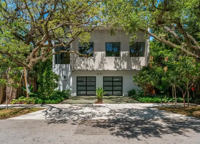 Property at 3270 Gifford Ln Unit 3270, Miami, FL, 33133, 3 beds, 2.5 baths, [object Object]