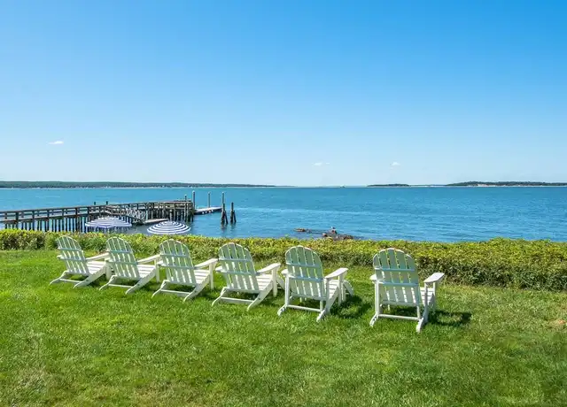 Property at 7 Fox Xing, Sag Harbor, NY, 11963, 5 beds, 5 baths, [object Object]