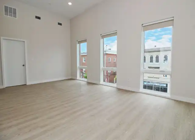 Property at 1707 Eastern Ave Unit 220, Baltimore, MD, 21231, 1 bed, 1 bath, [object Object]