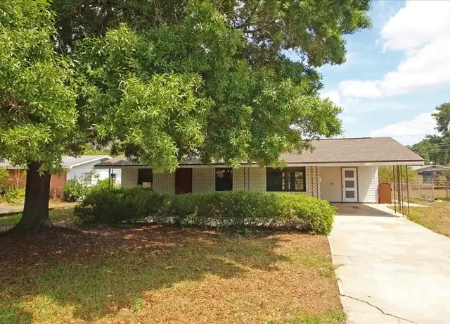 Property at 545 Young Pl, Lakeland, FL, 33803, 3 beds, 2 baths, [object Object]