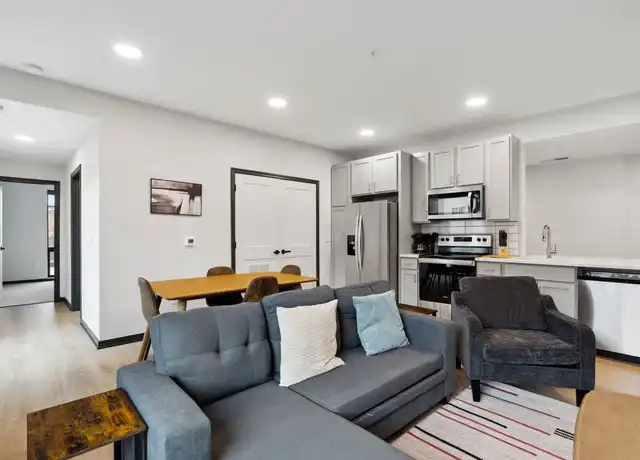 Property at East Michigan Street 423 - E Michigan St Unit 1032090P, Indianapolis, IN, 46204, 0-2 beds, 1 bath, [object Object]