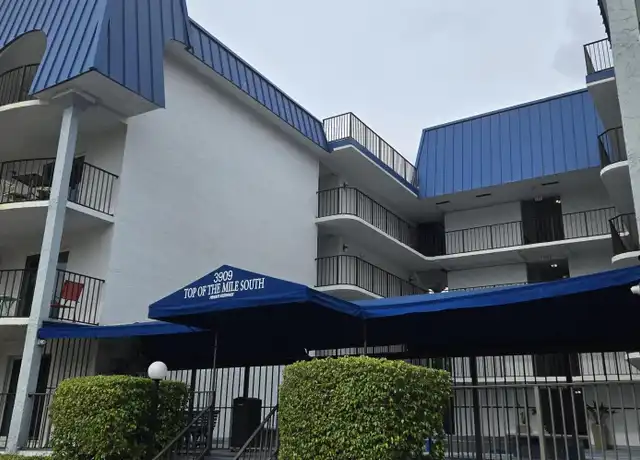 Property at 3909 N Ocean Blvd #115, Fort Lauderdale, FL, 33308, 2 beds, 2 baths, [object Object]