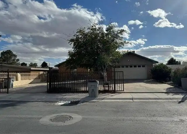Property at 386 McCune Rd Unit B, El Paso, TX, 79915, 1 bed, 1 bath, [object Object]