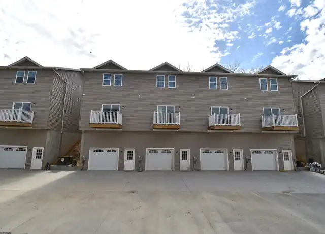 Property at 721 Monopoly Way Unit 721, Morgantown, WV, 26505, 2 beds, 2.5 baths, [object Object]
