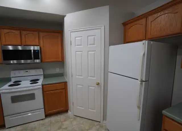 Property at 3947 S 2600 W, Roy, UT, 84067, 3 beds, 2 baths, [object Object]