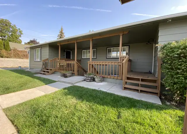 Property at 822 3rd St Unit 822, Cheney, WA, 99004, 2 beds, 1 bath, [object Object]