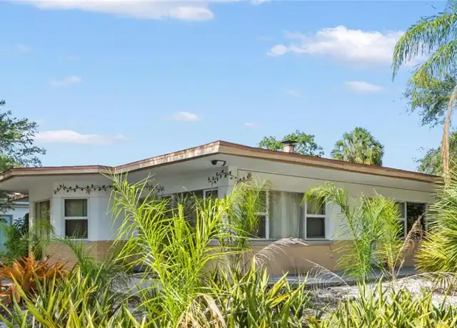 Property at 901 3rd St N Unit 7, St. Petersburg, FL, 33701, 1 bed, 1 bath, [object Object]