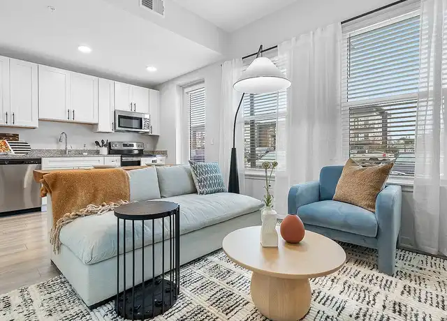 Property at Lake Maggiore Apartments - 825 32nd Ave S, Saint Petersburg, FL, 33705, 1-2 bed, 1-2.5 bath, [object Object]