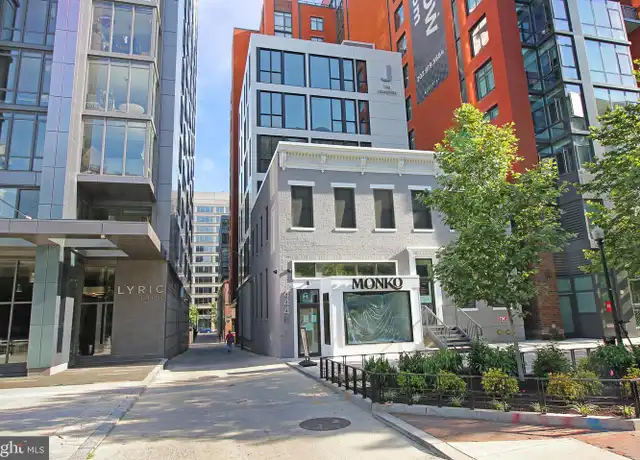 Property at 448 K St NW Unit 301, Washington, DC, 20001, 5 beds, 2 baths, [object Object]