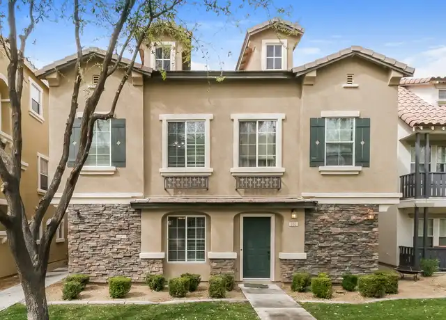 Property at 163 W Tremaine Ct, Gilbert, AZ, 85233, 4 beds, 2 baths, [object Object]