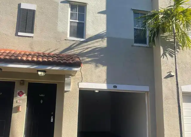 Property at 5920 W Sample Rd Unit 5920-A, Margate, FL, 33063, 2 beds, 2 baths, [object Object]