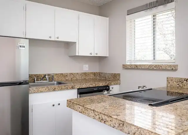 Property at Ivy Terrace - 9550 SW Washington Dr, Portland, OR, 97223, 2 beds, 1 bath, [object Object]