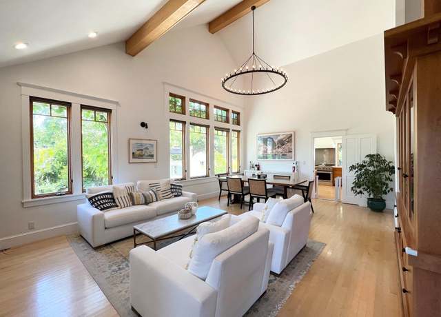 Photo of 53 Knickerbocker Ln, Orinda, CA 94563