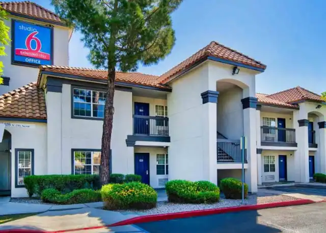 Property at 18405 N 27th Ave Unit A101, Phoenix, AZ, 85053, 1 bed, 1 bath, [object Object]