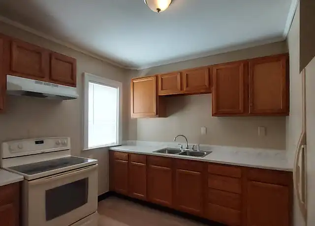 Property at 440 Allston Ave, Newark, OH, 43055, 3 beds, 1 bath, [object Object]