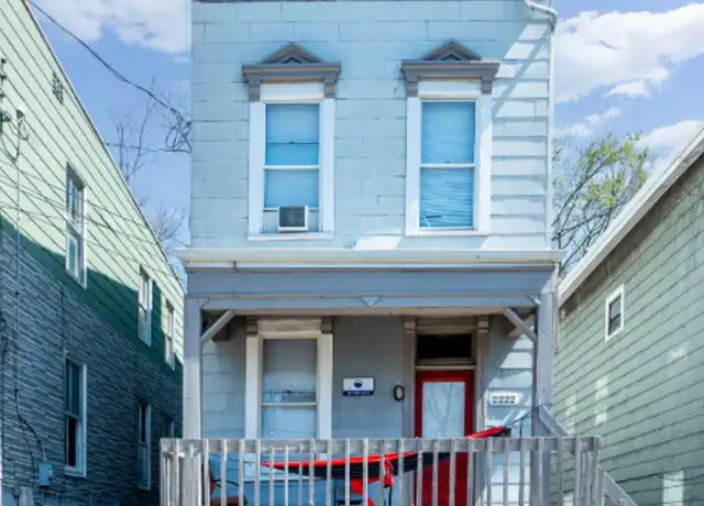 Property at 2222 Flora St, Cincinnati, OH, 45219, 5 beds, 2 baths, [object Object]